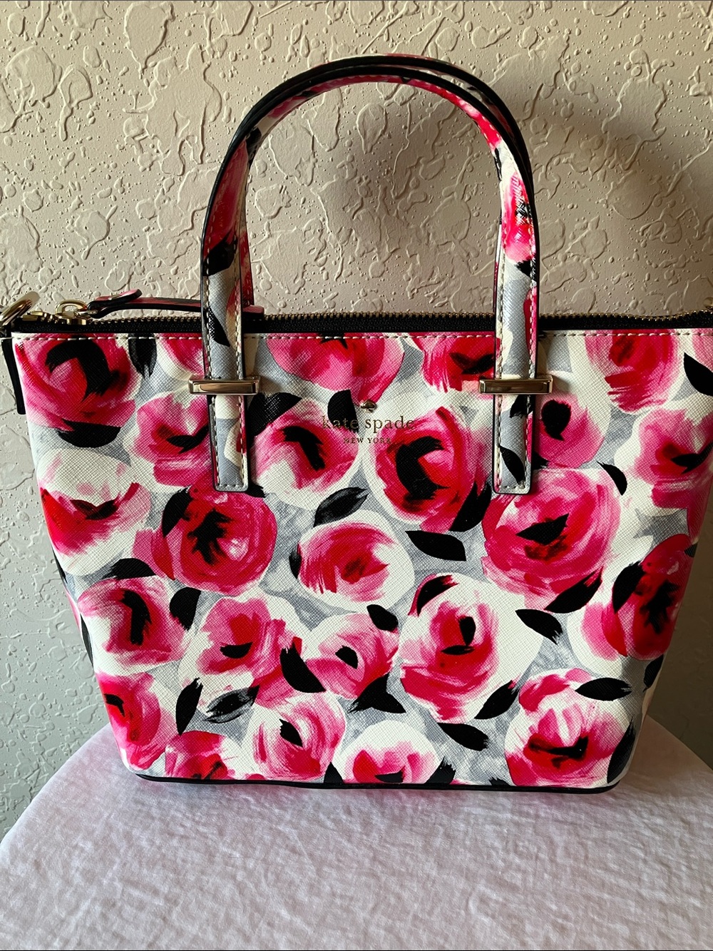 kate spade: Cedar Street Floral Small Tote- Storybook- missing crossbody strap